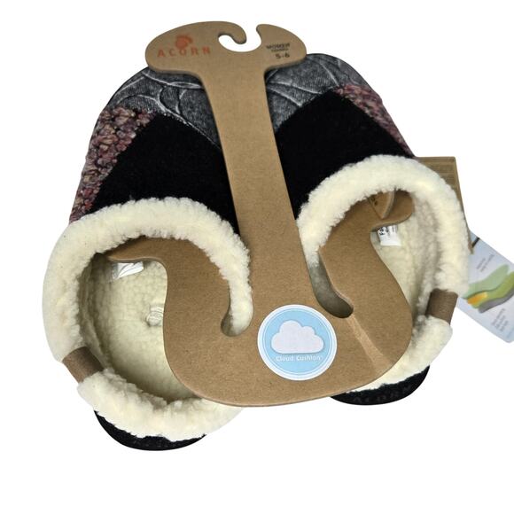 Acorn Women's Patchwork Meadow Moccasin Slipper Size 5-6 NWT Mule - Picture 2 of 5